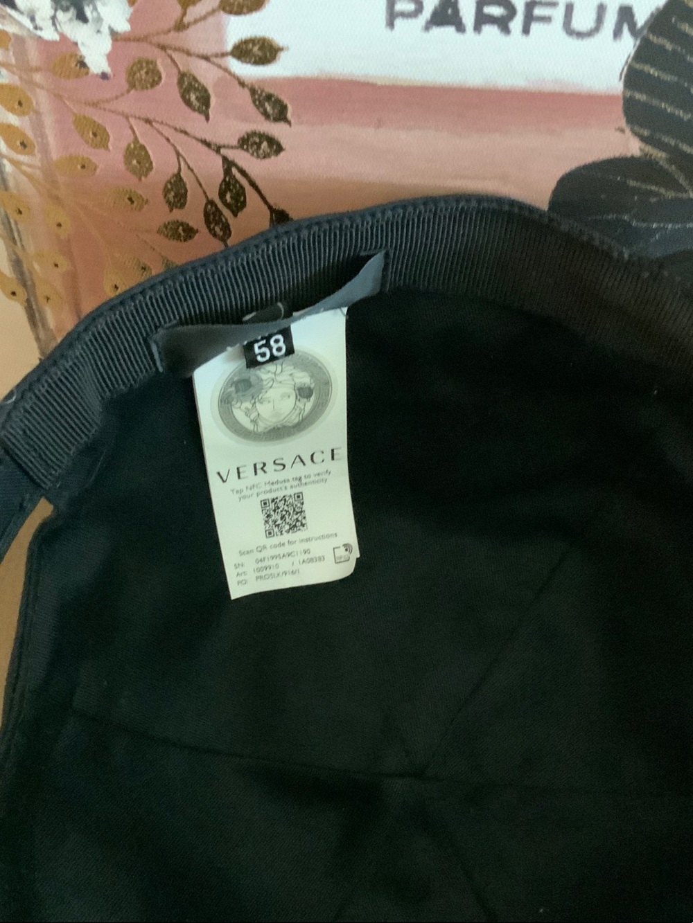 Versace Black Embroidered Logo Baseball Cap Retail $495 - Picture 5 of 6